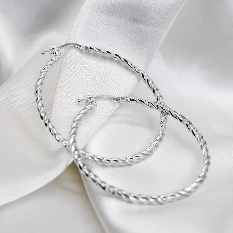 Diamond-cut 925 Silver hoops