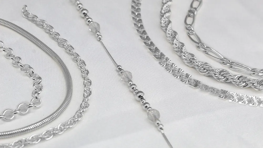925 Silver jewelry catalog: Silver chains and bracelets